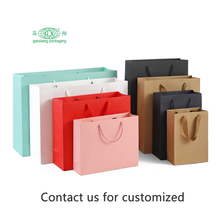 Luxury shopping gift handle paper bag Christmas kraft paper bag custom paper bag