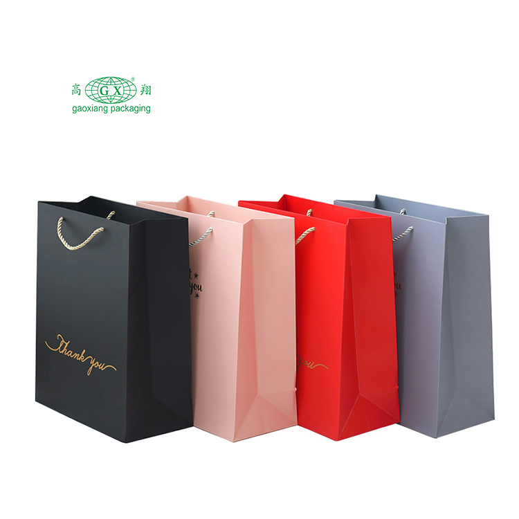 Wholesale custom pink black white luxury kraft paper shopping bags with logo