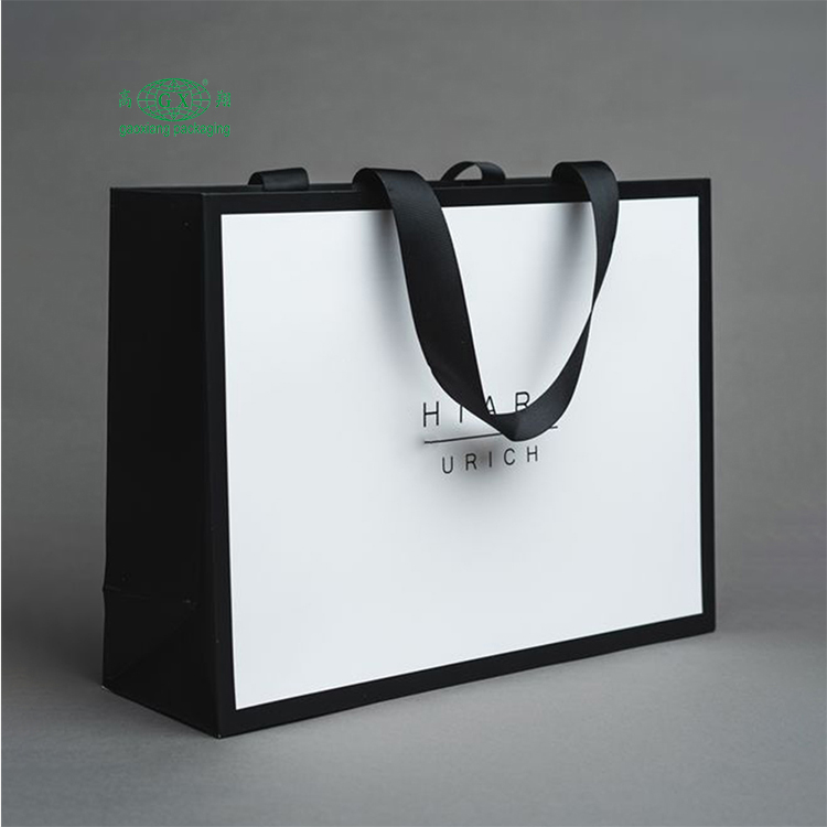 China supplier customized factory custom paper packaging bags with logo paper bag logo